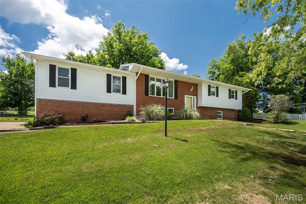 3644 Crestview Drive