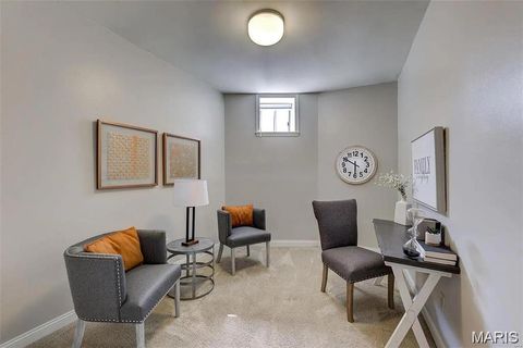 Tiny photo for 4256 Maryland Avenue #LLE, St Louis, MO 63108 (MLS # 26046945)