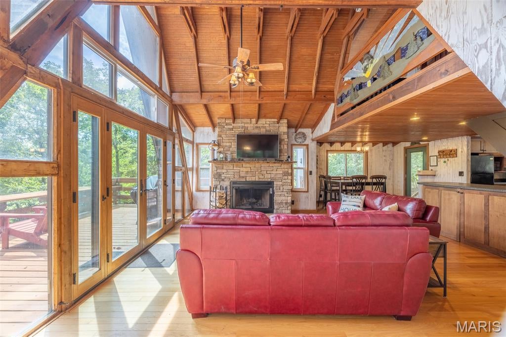 927 Trophy Woods Drive