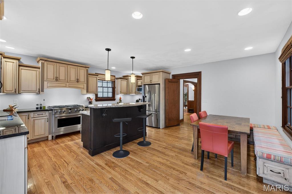 Hi-Pointe - Residential