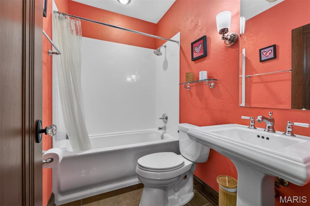 Hi-Pointe - Residential