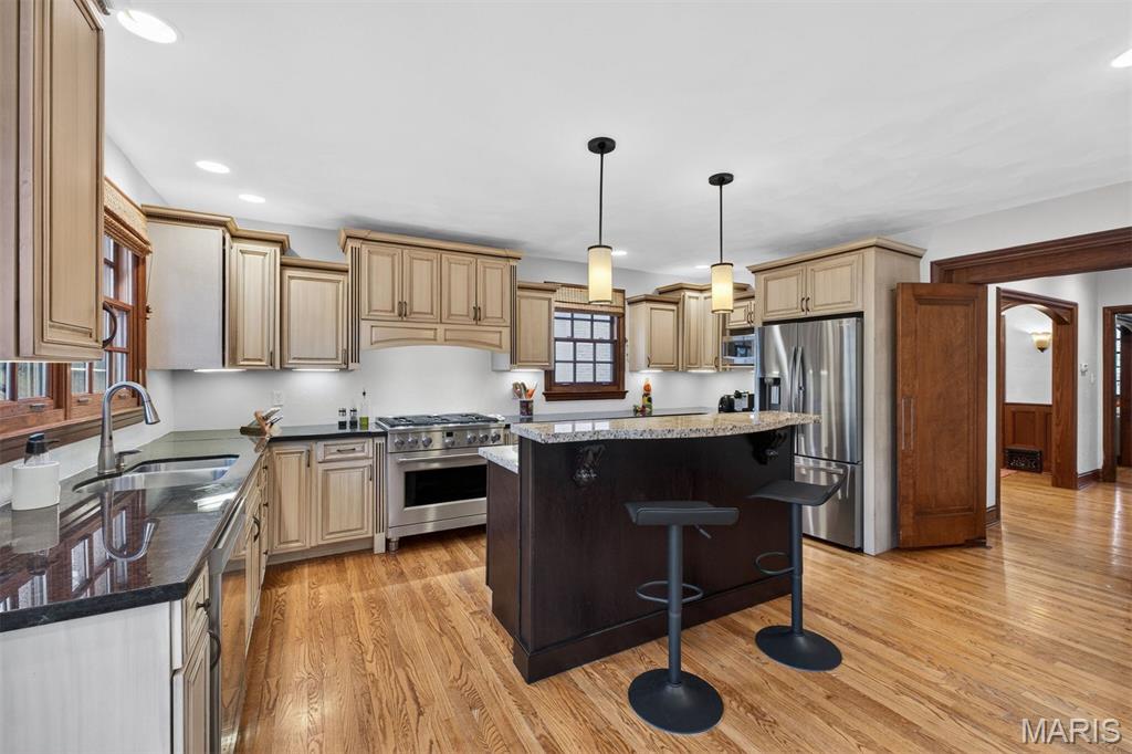 Hi-Pointe - Residential