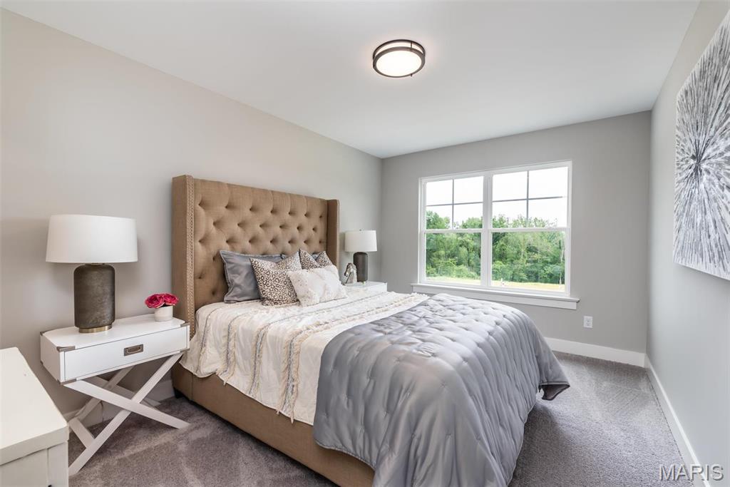 Ryehill Manor - Residential