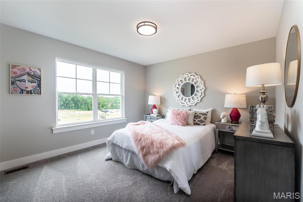 Ryehill Manor - Residential