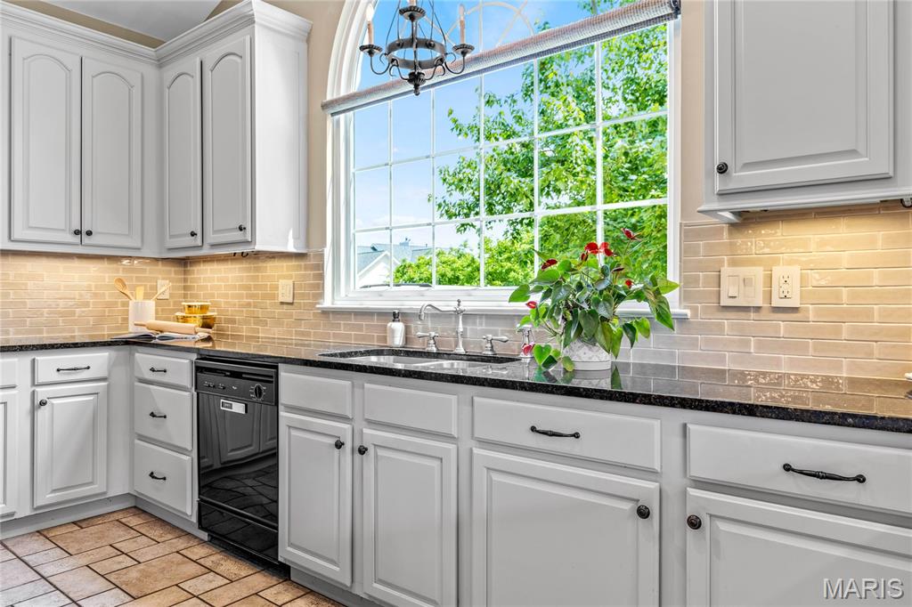 Westhampton Woods 2 - Residential