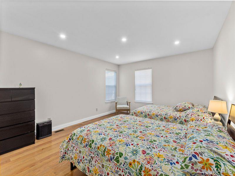 Kenrick Parke Condo Ph One - Residential