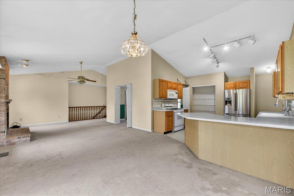 Summit Hills Farm - Residential