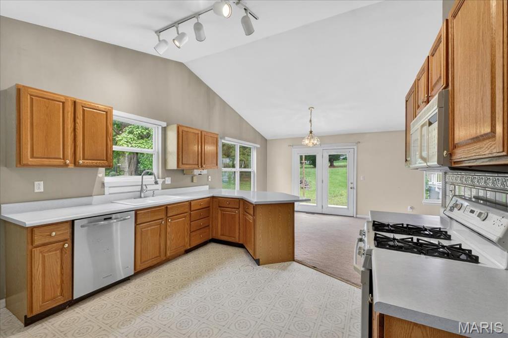 Summit Hills Farm - Residential