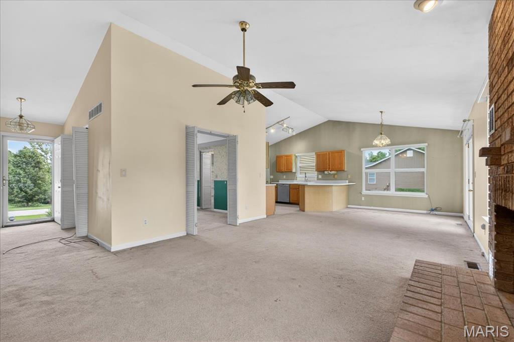 Summit Hills Farm - Residential