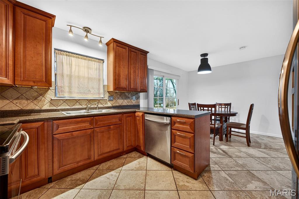 Ofallon Terrace - Residential