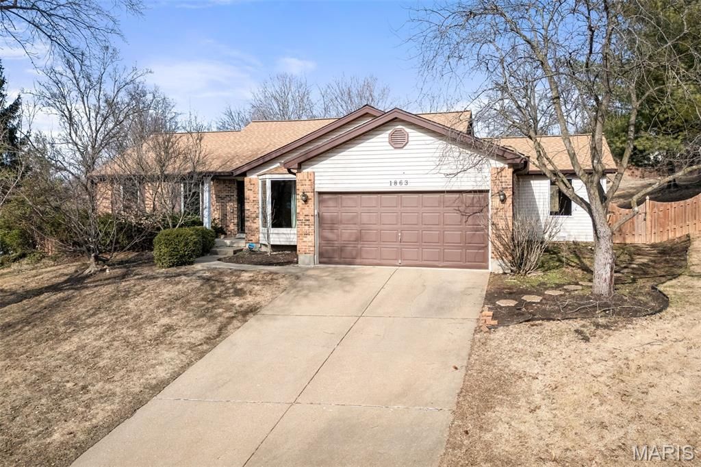 Photo of 1863 Smizer Mill Road, Fenton, MO 63026 (MLS # 26007909)