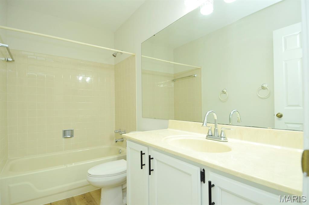 Hickory Sound Condo Ii Ph - Residential