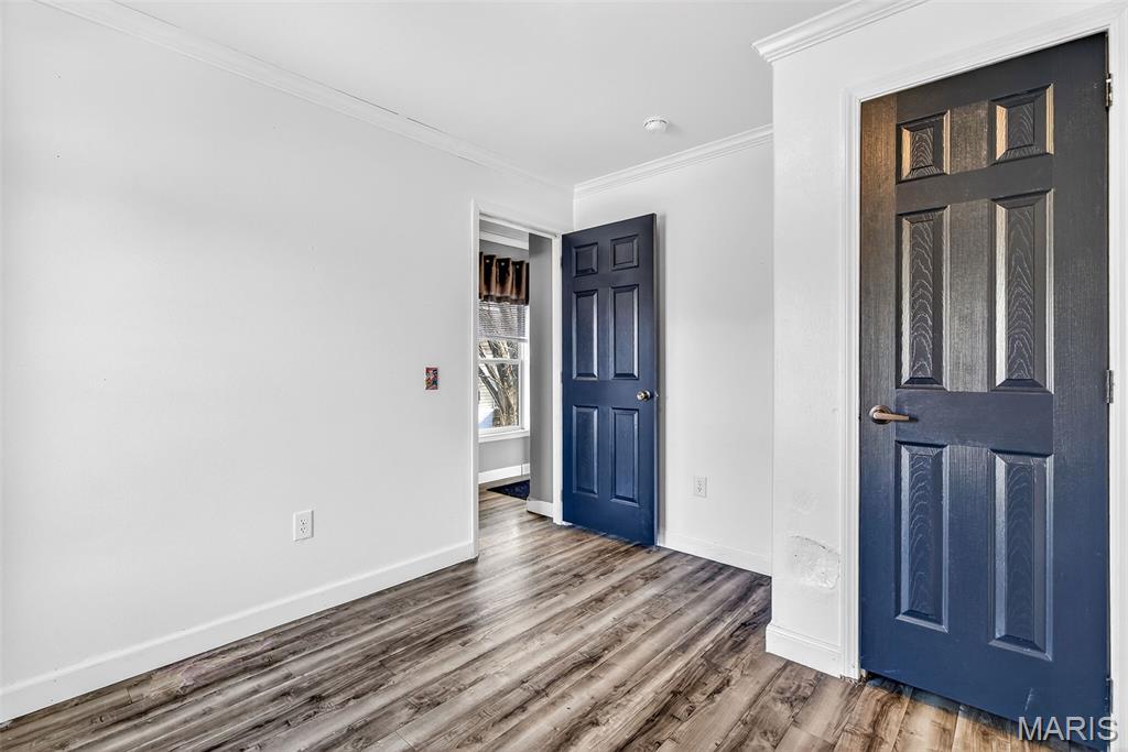 Town/Esther - Residential