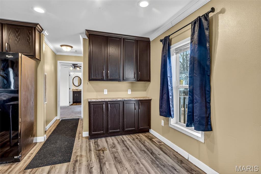 Town/Esther - Residential