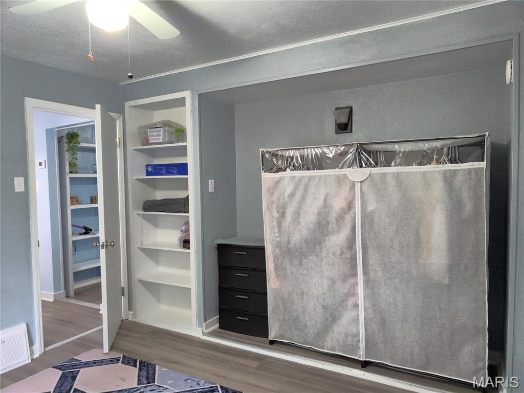 Juengel Wood 02 - Residential