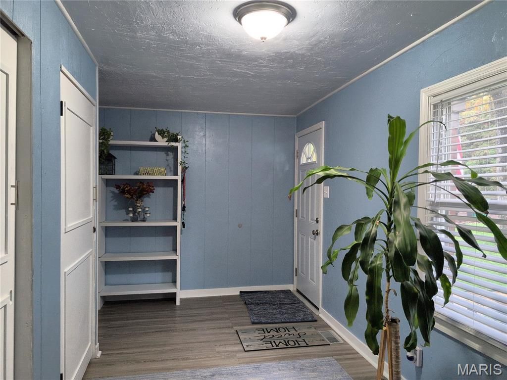 Photo of 831 Oak Drive, Fenton, MO 63026 (MLS # 25073082)