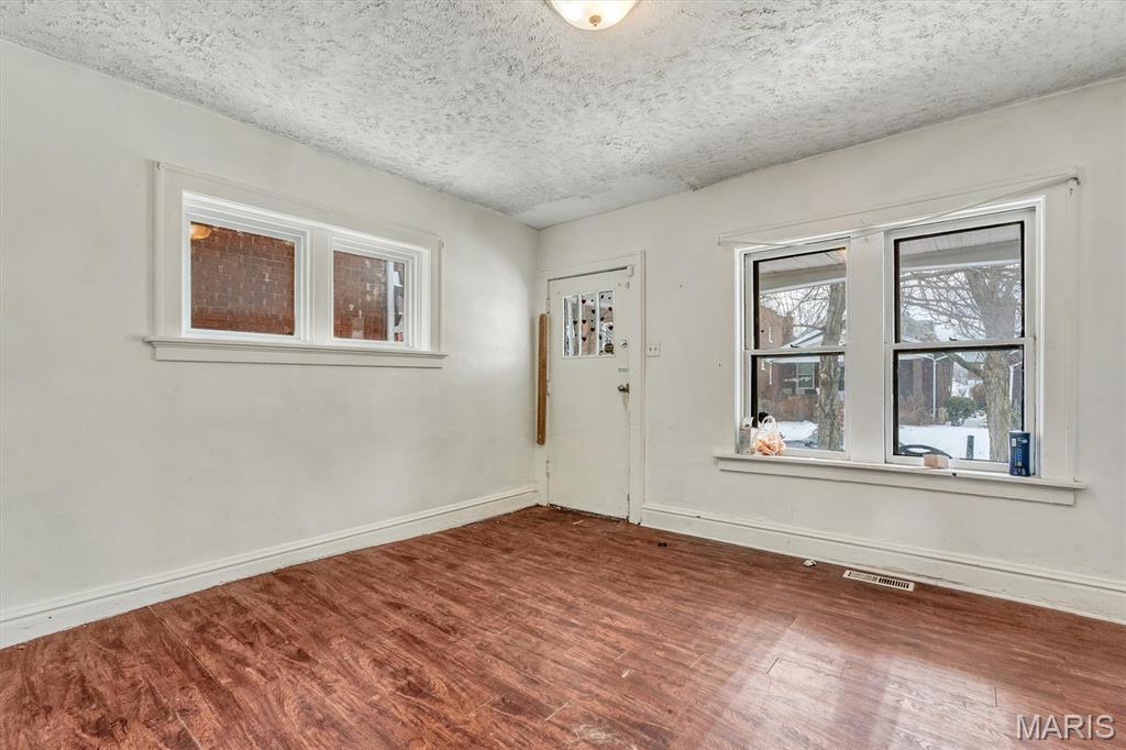 Lee Carr Add - Residential Income