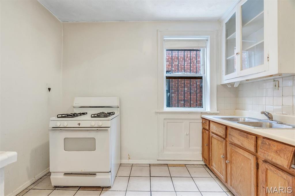 Lee Carr Add - Residential Income