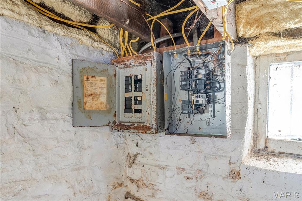 Lee Carr Add - Residential Income