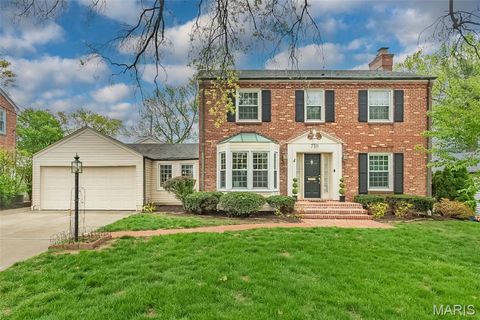 Photo of 710 Elmtree Lane, St Louis, MO 63122 (MLS # 26019227)