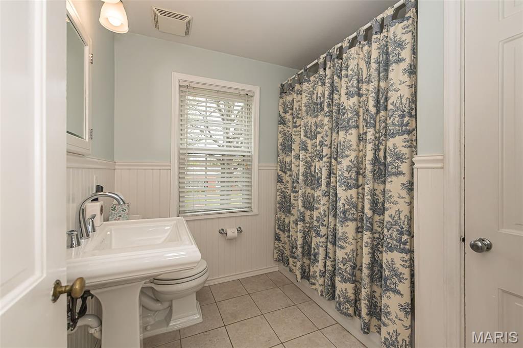 Essex Hill - Residential