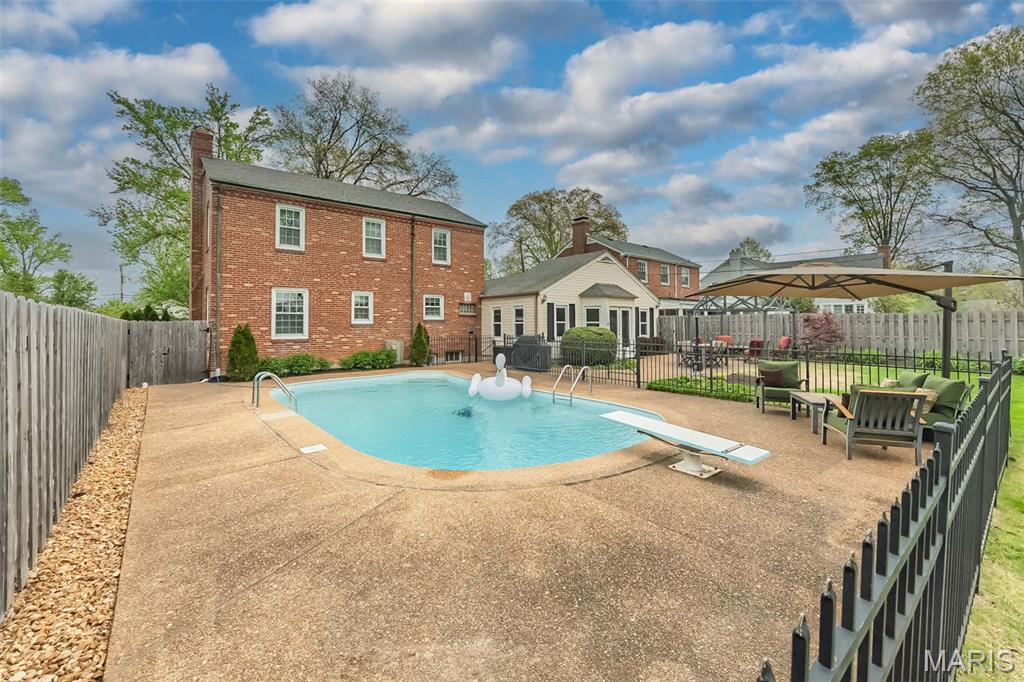 Essex Hill - Residential