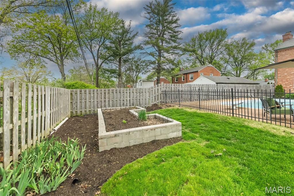 Essex Hill - Residential