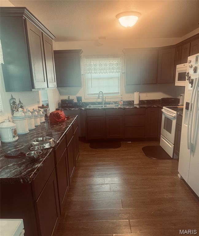 Colonial Acres - Residential