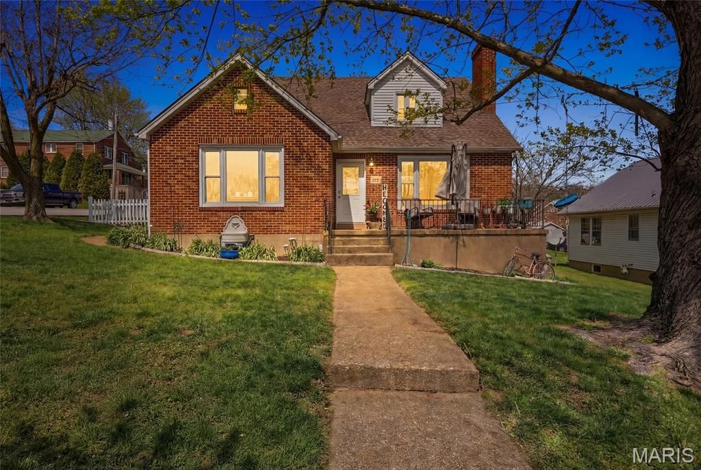 Photo of 437 W 8th Street, Hermann, MO 65041 (MLS # 26019247)