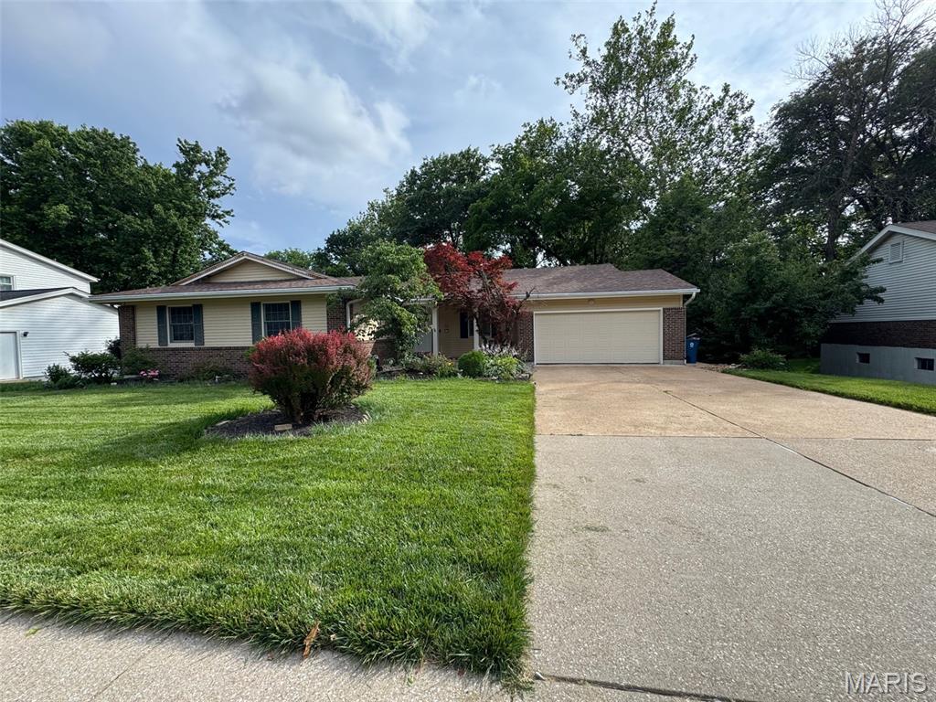 914 Dutch Mill Drive