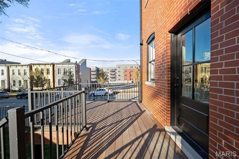 Tiny photo for 1201 Mackay Place, St Louis, MO 63104 (MLS # 26025970)