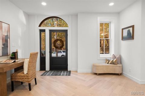 Tiny photo for 1201 Mackay Place, St Louis, MO 63104 (MLS # 26025970)