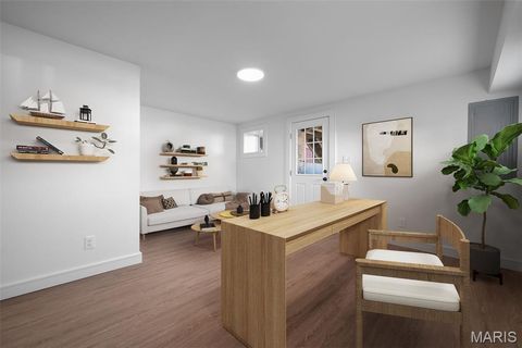 Tiny photo for 1201 Mackay Place, St Louis, MO 63104 (MLS # 26025970)