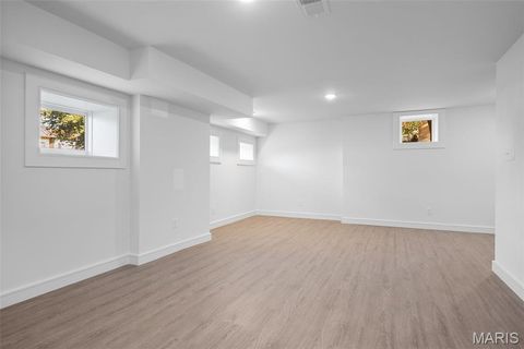 Tiny photo for 1201 Mackay Place, St Louis, MO 63104 (MLS # 26025970)