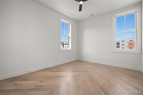 Tiny photo for 1201 Mackay Place, St Louis, MO 63104 (MLS # 26025970)