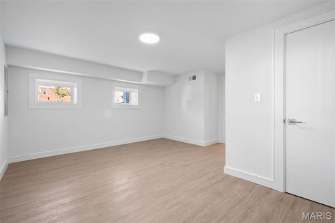 Tiny photo for 1201 Mackay Place, St Louis, MO 63104 (MLS # 26025970)