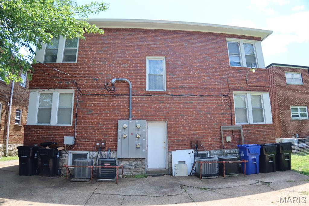 Balsons Sub Of Shaftesbury Heights - Residential Income