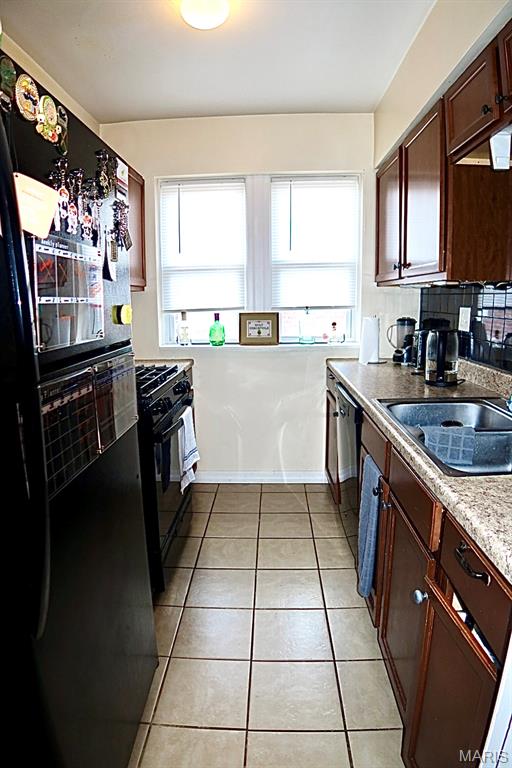 Balsons Sub Of Shaftesbury Heights - Residential Income