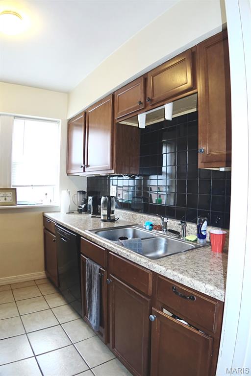Balsons Sub Of Shaftesbury Heights - Residential Income
