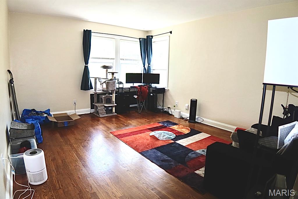 Balsons Sub Of Shaftesbury Heights - Residential Income