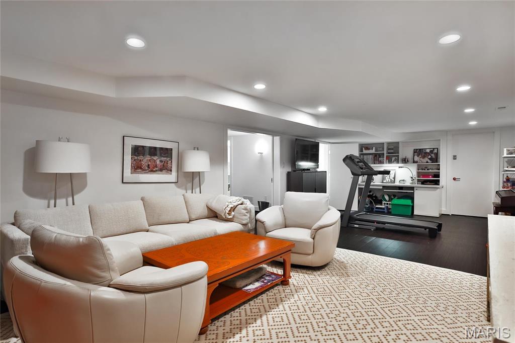 Clayton Gardens - Residential