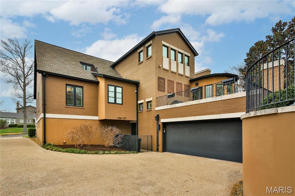 Clayton Gardens - Residential