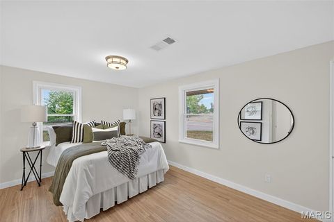 Tiny photo for 11922 Big Bend Road, Kirkwood, MO 63122 (MLS # 25068946)