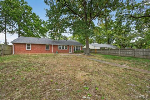 Tiny photo for 11922 Big Bend Road, Kirkwood, MO 63122 (MLS # 25068946)