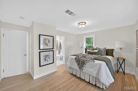 Tiny photo for 11922 Big Bend Road, Kirkwood, MO 63122 (MLS # 25068946)
