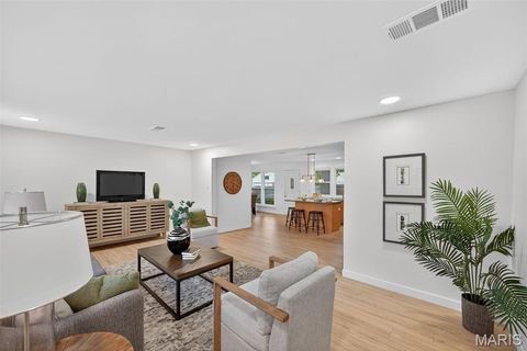 Tiny photo for 11922 Big Bend Road, Kirkwood, MO 63122 (MLS # 25068946)