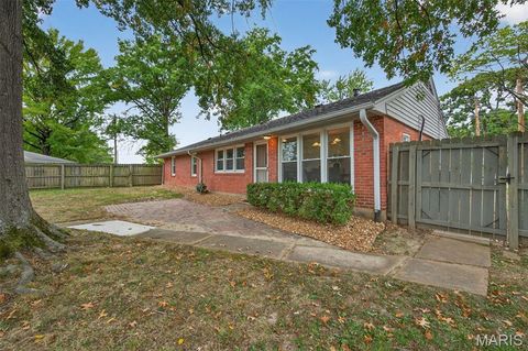 Tiny photo for 11922 Big Bend Road, Kirkwood, MO 63122 (MLS # 25068946)