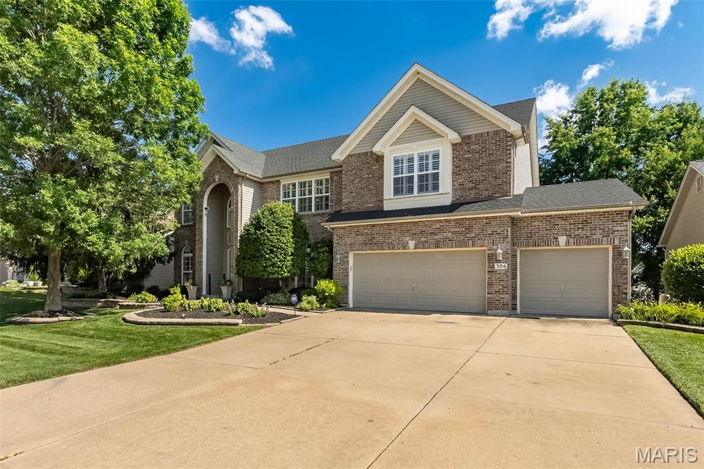 306 Magnolia Valley Drive