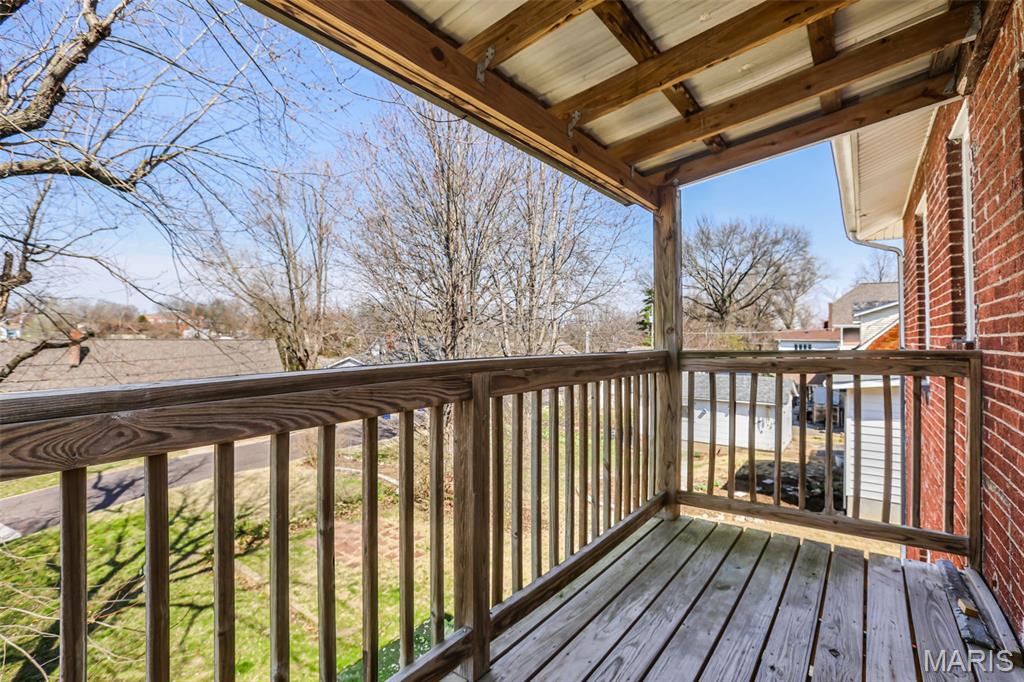 E A Kamps Riverview - Residential