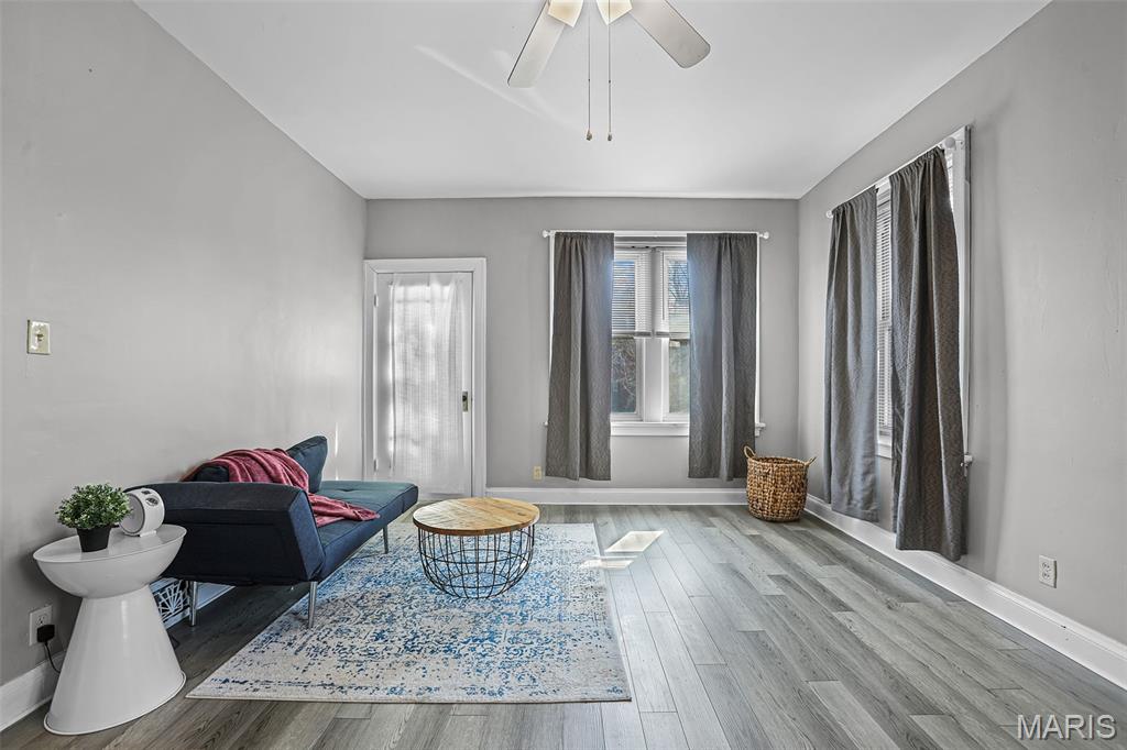 E A Kamps Riverview - Residential